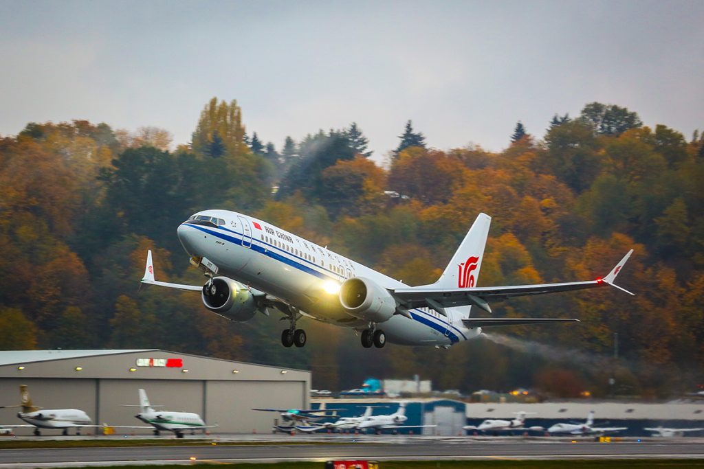 Първи тестов полет на новия B737-M-8 за Air China