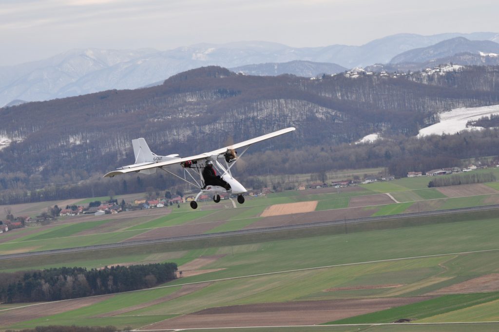 Ултралек самолет DAR Solo, който вече е популярен в Англия, Германия и Русия.