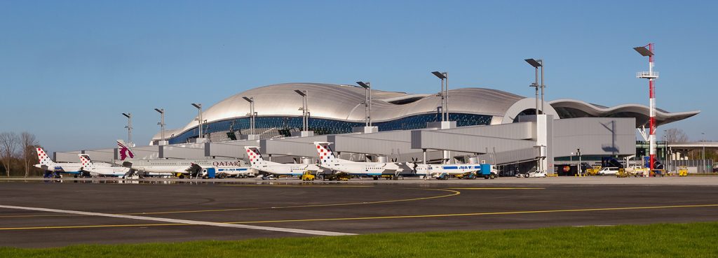Новото летище на Загреб се управлява от ADP и въпреки многото критики около изпълнението му, вече бележи ръст на трафика и приходите
