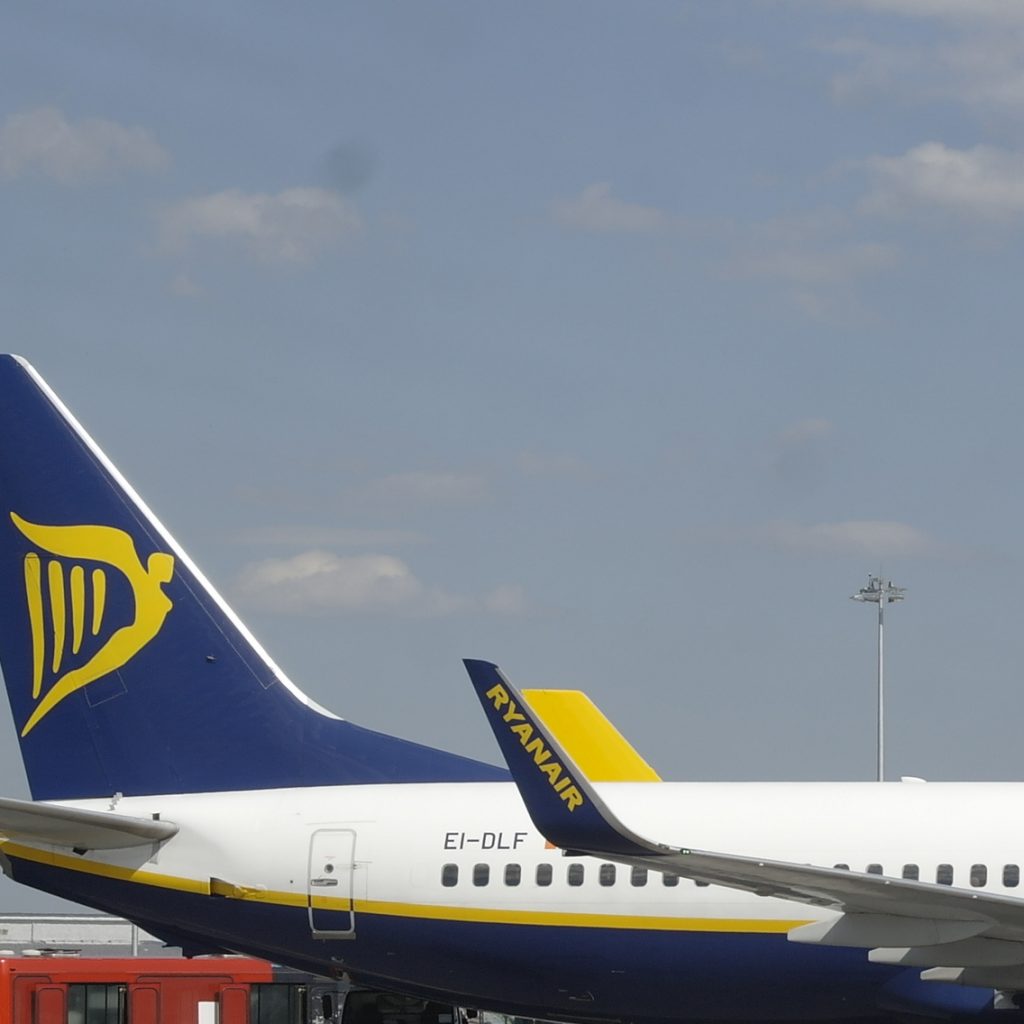 Ryanair набира пилоти за София | Авио Форум