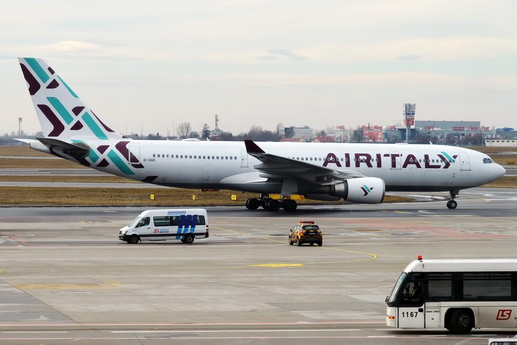 Всички A330-200 във флота на Air Italy са взети на лизинг от Qatar Airways