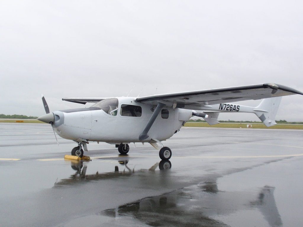 Странен образец - Cessna T337 Turbo Skymaster