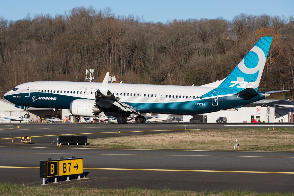 Boeing 737 MAX-9 е най-големия от семейството и втори по брой на поръчани самолети. Доставени са едва 12 броя